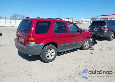 2006 Ford Escape Xlt/Xlt Sport from USA, damaged, VIN 1FMYU03166KA41155